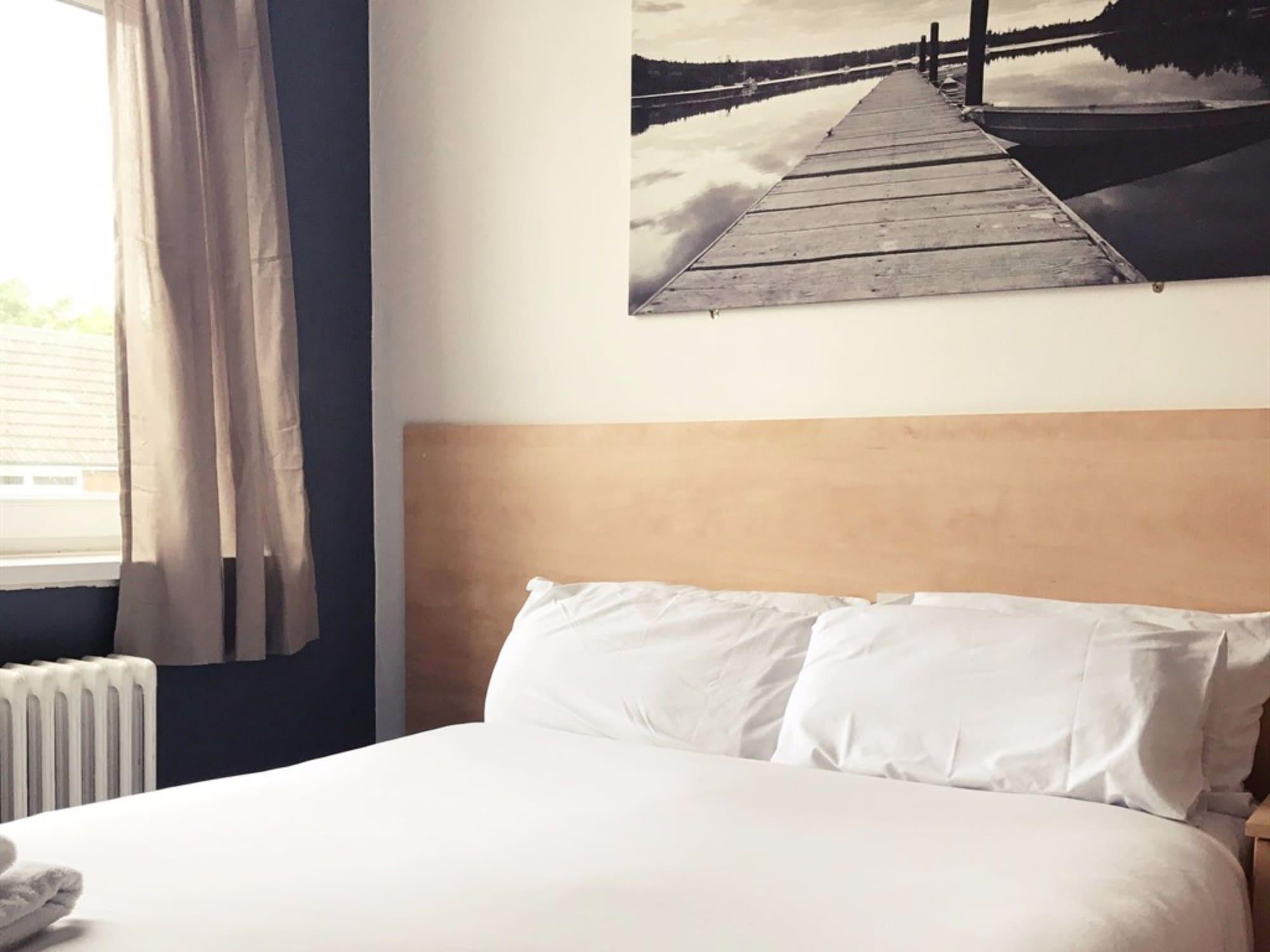 Snooze Hotel Корби Экстерьер фото