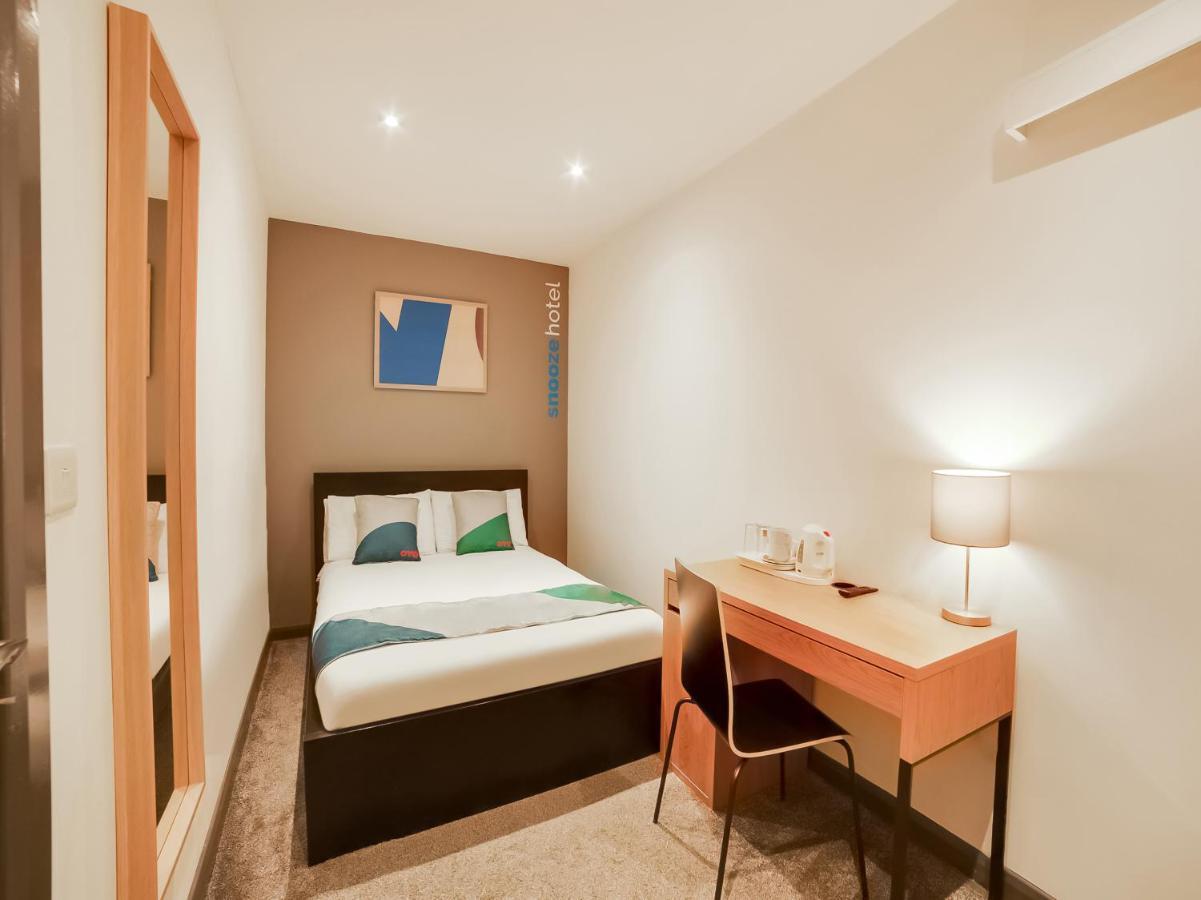 Snooze Hotel Корби Номер фото